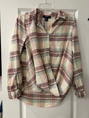 Nine West Pink, Cream & Pale Green Plaid Button-Down Shirt